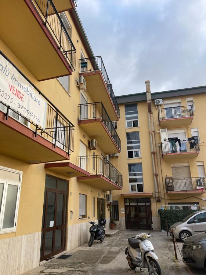 B&B Le Suites Di Costanza Cefalu Bagian luar foto